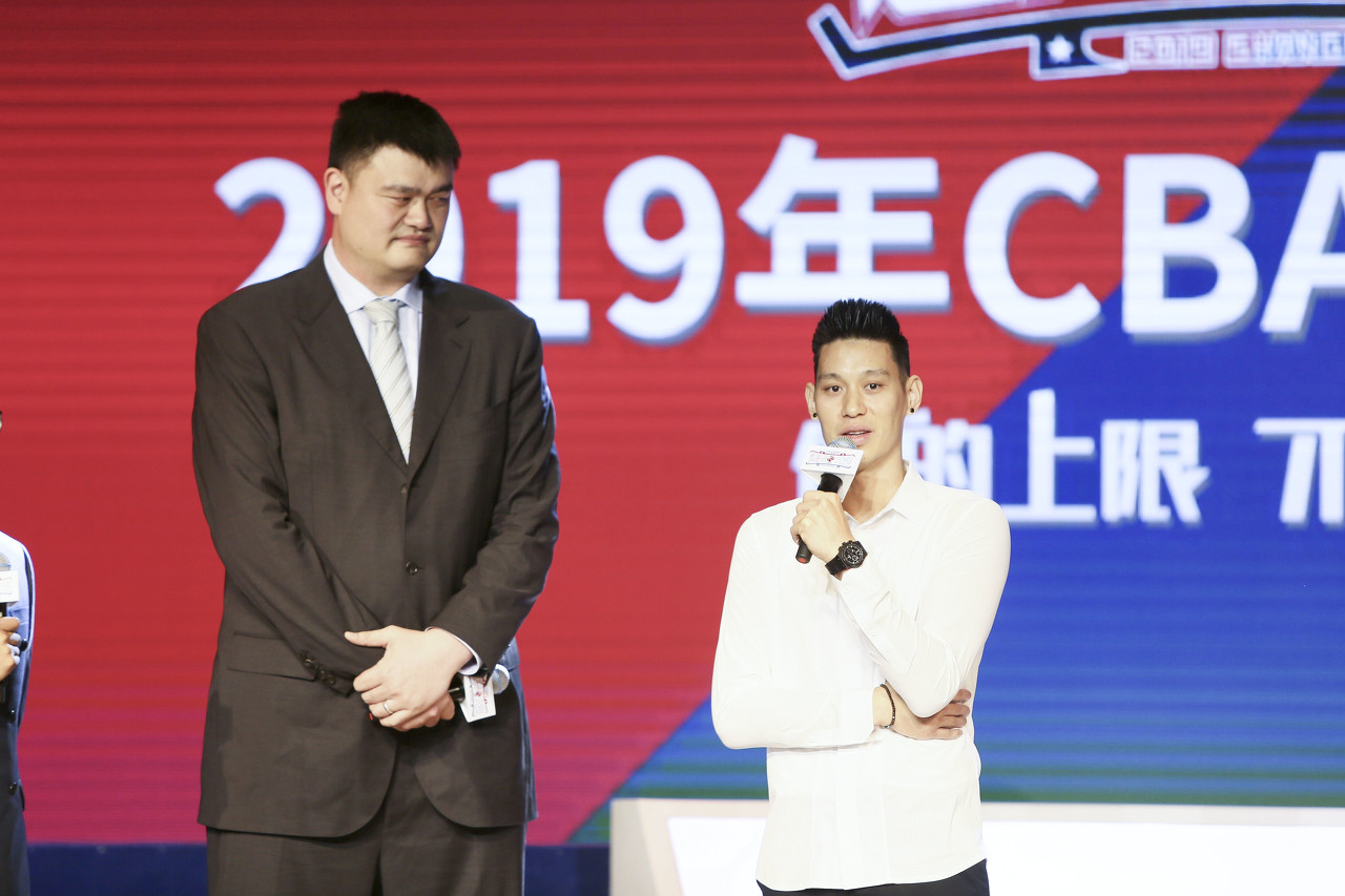 欧冠官方安装-路威：之前外籍球员就姚明&amp;林书豪&amp;斯科拉几个 现在超巨都外国人